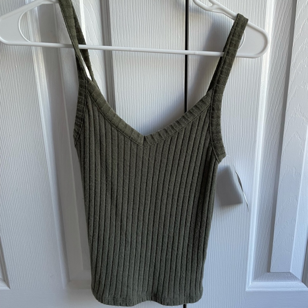 American Eagle top